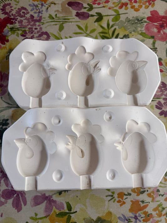 Chicken Eggs-Pressions (#3)